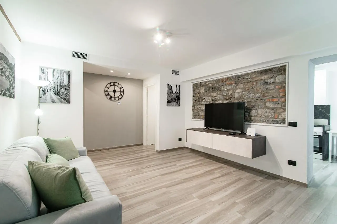 קומו Olimpia Via Vitani - The House Of Travelers
